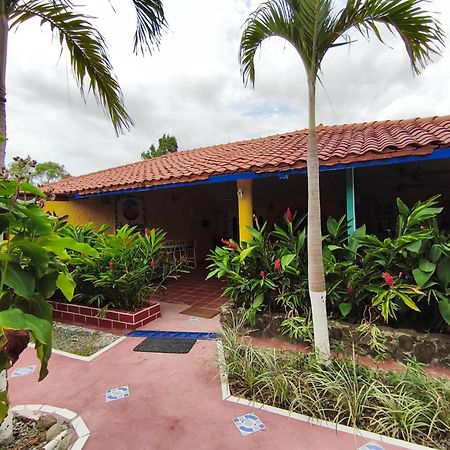 Las Catalinas Coronado ปลายา โกโรนาโด ภายนอก รูปภาพ